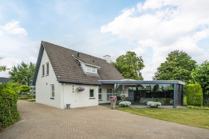 Photo 55 of Houtbroekdijk 19