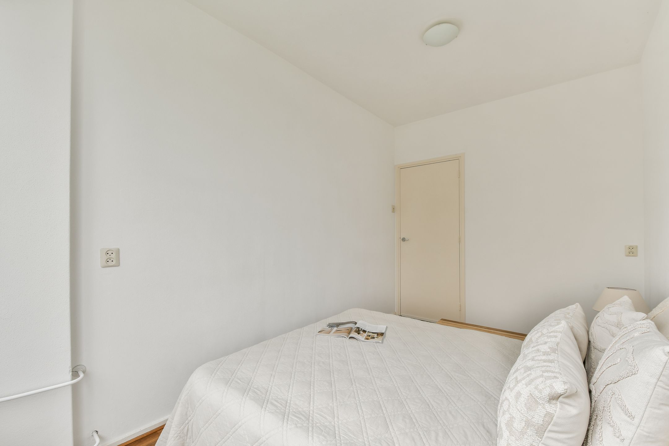 Foto 12 van Flakkeestraat 7