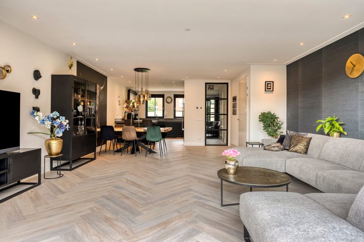 Foto 13 van Voorbuurt 19