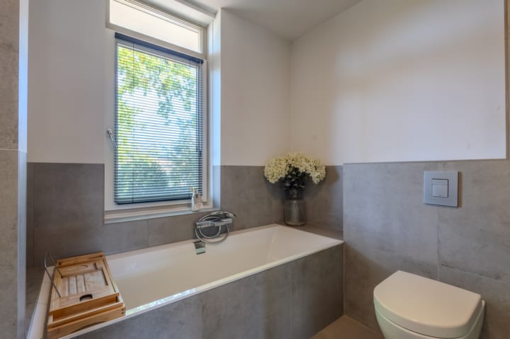 Foto 22 van Bernard Leenestraat 15