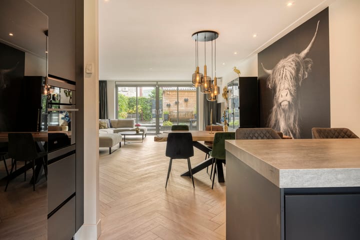 Foto 22 van Voorbuurt 19