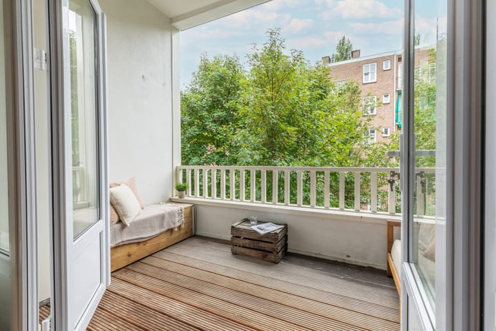 Photo 4 of Admiraal De Ruijterweg 263-1