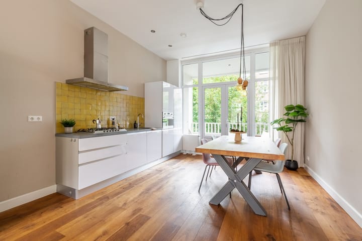 Photo 8 of Admiraal De Ruijterweg 263-1