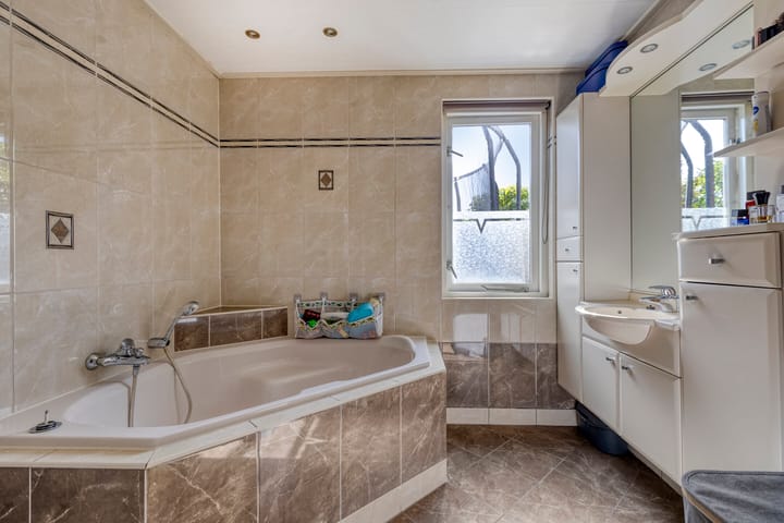 Photo 8 of Koningsdijk 19