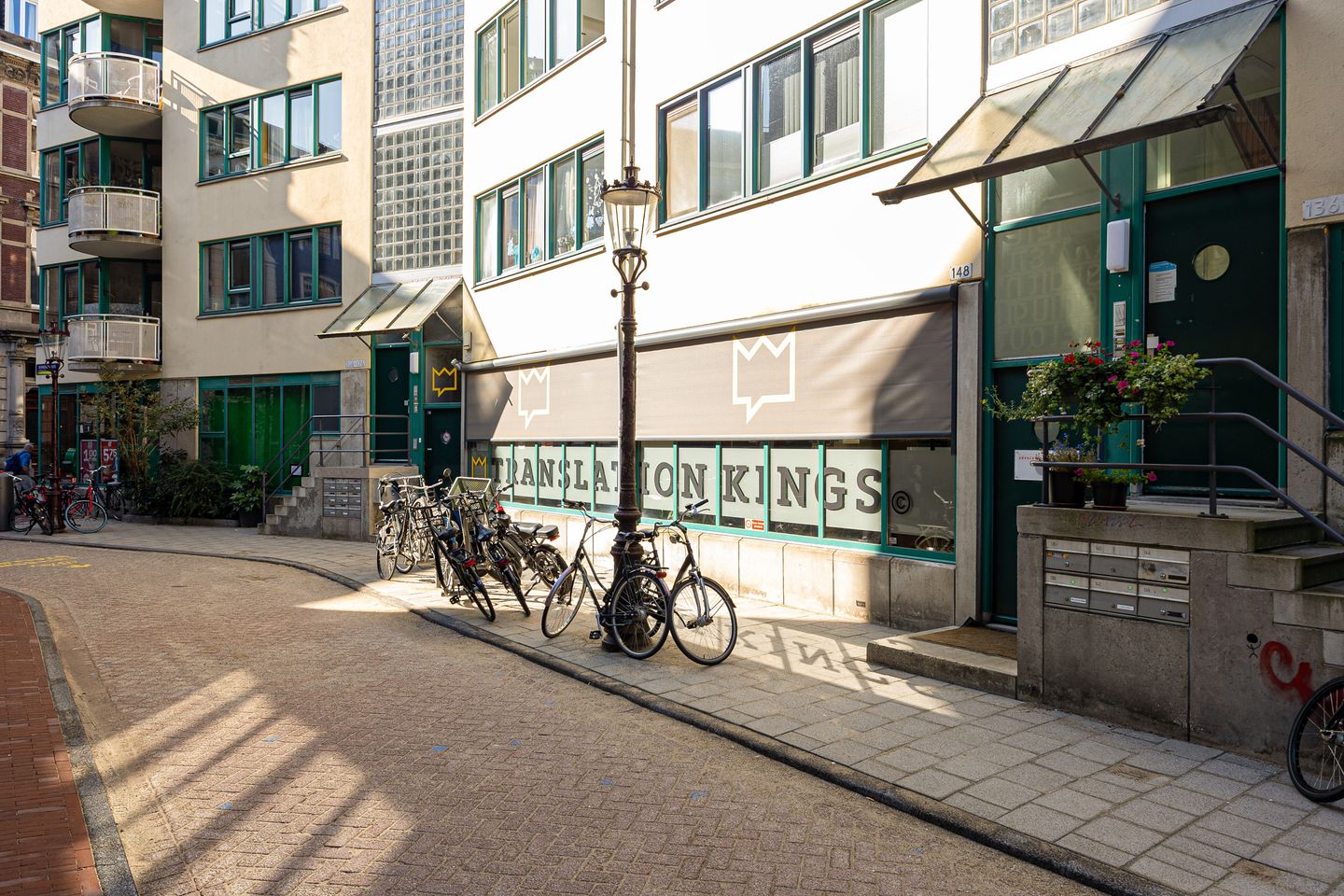 Bekijk foto 2 van Binnengasthuisstraat 150