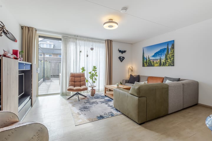 Foto 2 van Julianastraat 46-A