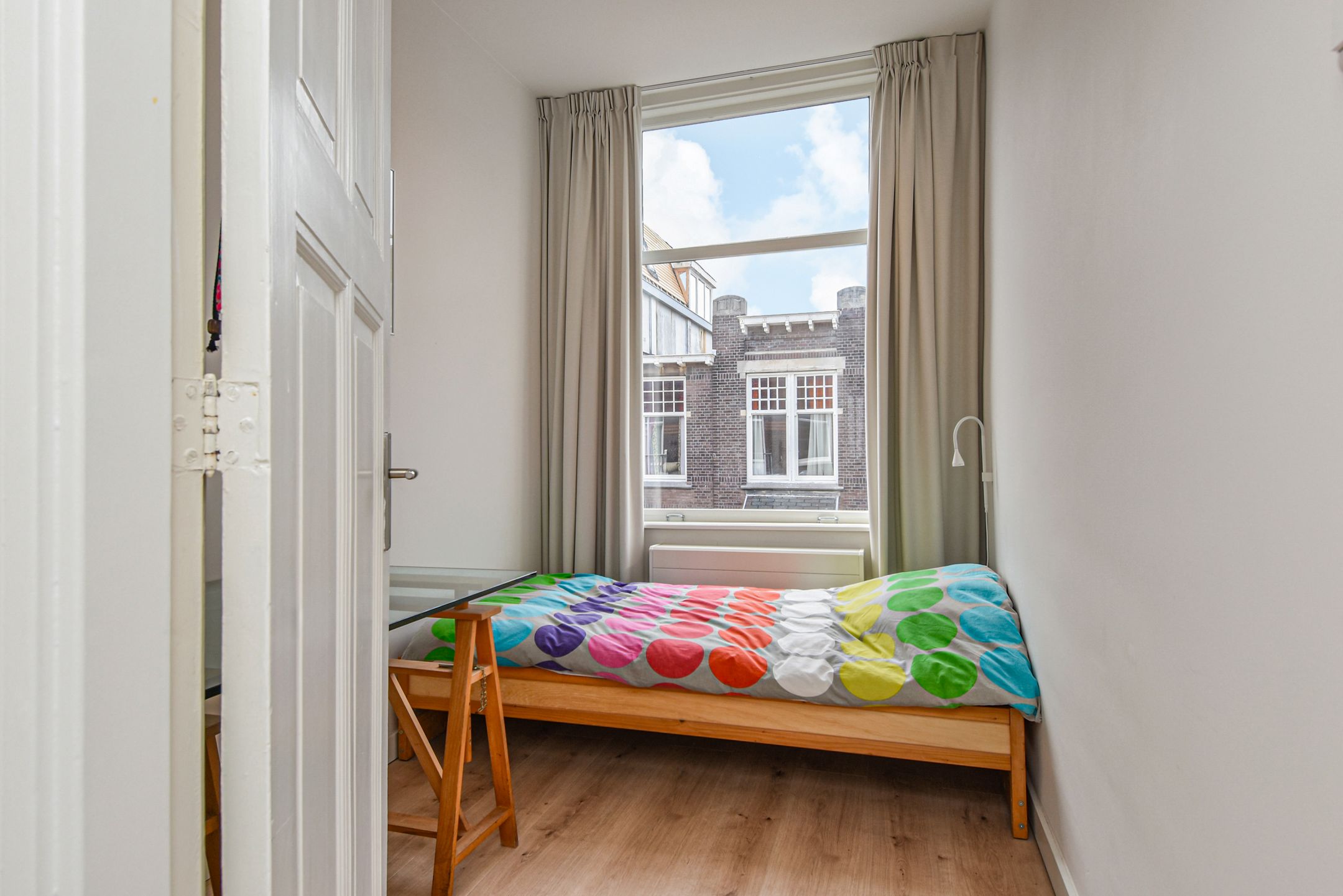 Photo 15 of Van Beverningkstraat 264