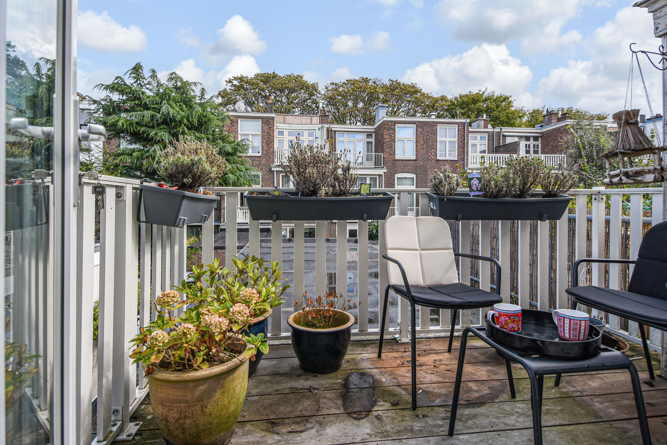 Photo 21 of Van Beverningkstraat 264