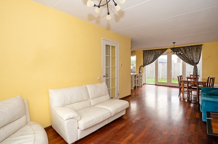 Foto 5 van Helenusstraat 15