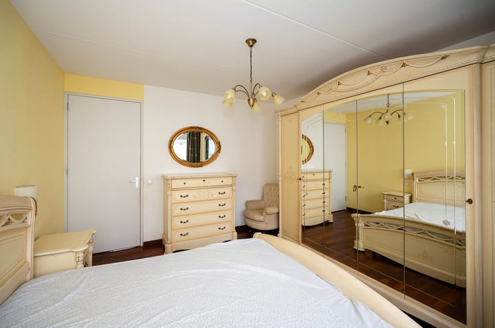 Foto 21 van Helenusstraat 15