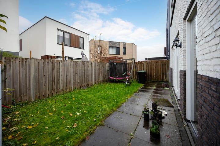 Foto 26 van Helenusstraat 15