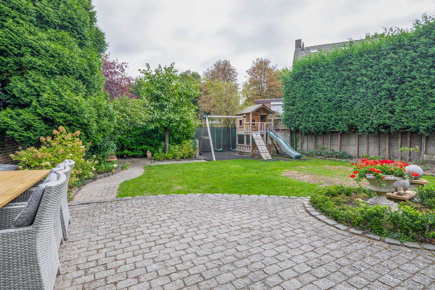 Foto 10 van Stationsstraat 25