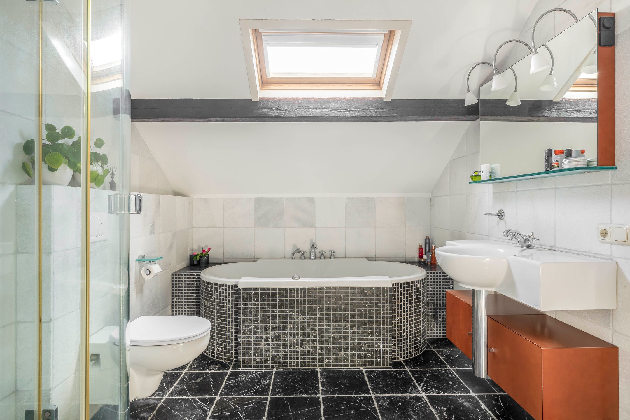 Foto 42 van Stationsstraat 25