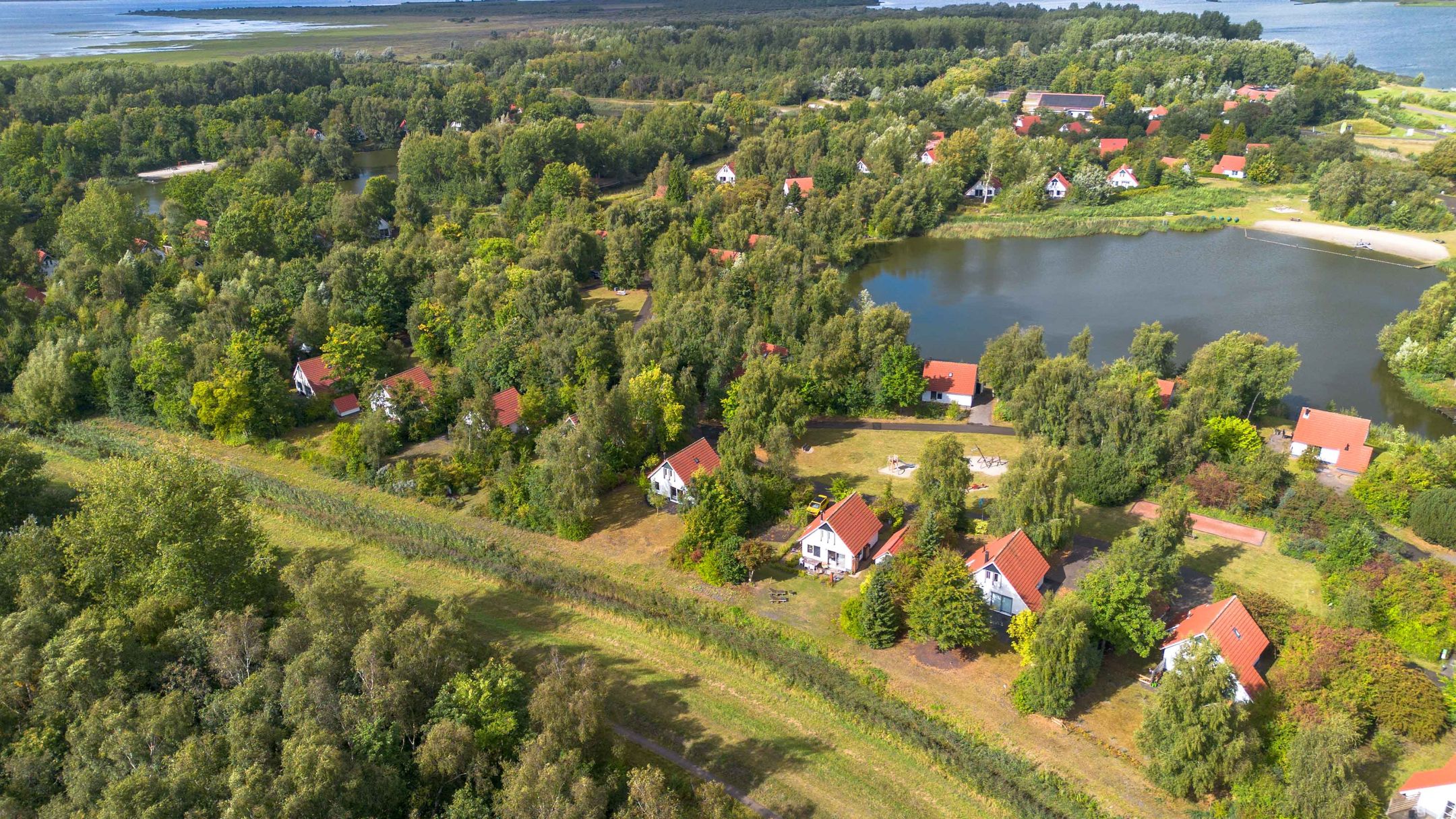 Photo 33 of De Rug 3-158