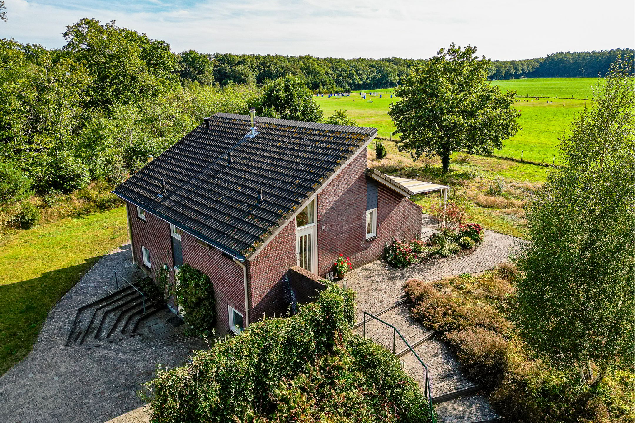 Photo 12 of 't Wit 1-A