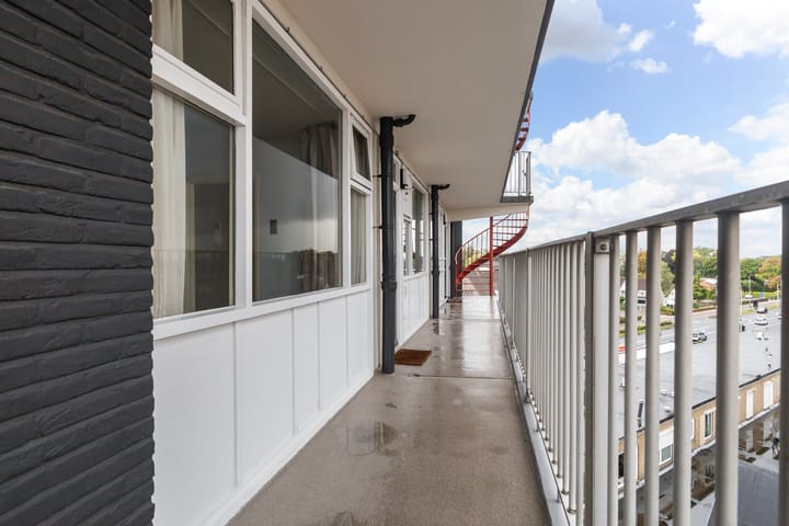 Foto 13 van Europaplein 20-4