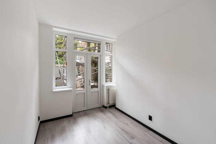 Foto 14 van Koolzaadstraat 35-B