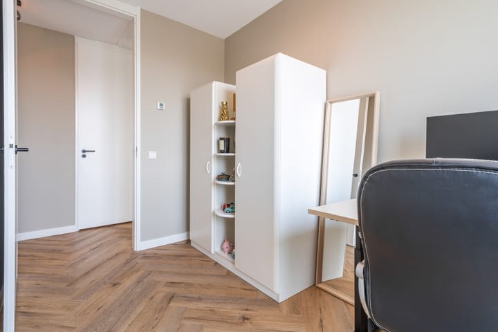 Photo 19 of Maasdijk 337