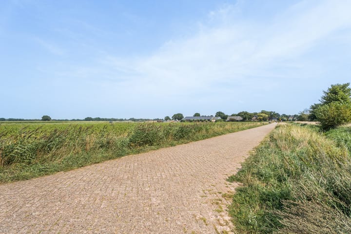 Photo 33 of Maasdijk 337