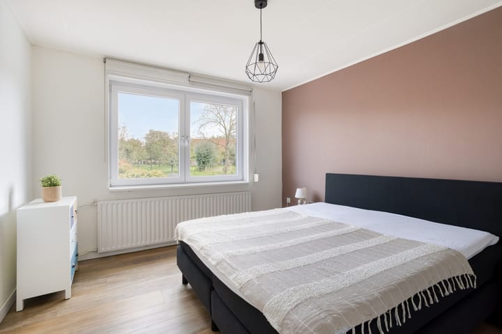 Foto 12 van Pastoor Pendersstraat 12