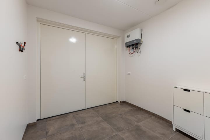 Photo 12 of Raatakker 1