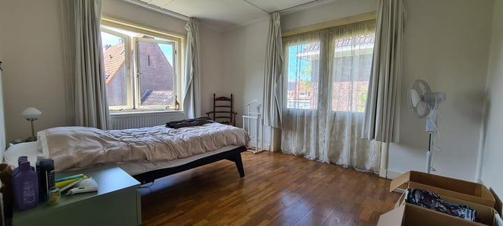 Foto 10 van E. Tesschenmacherstraat 41