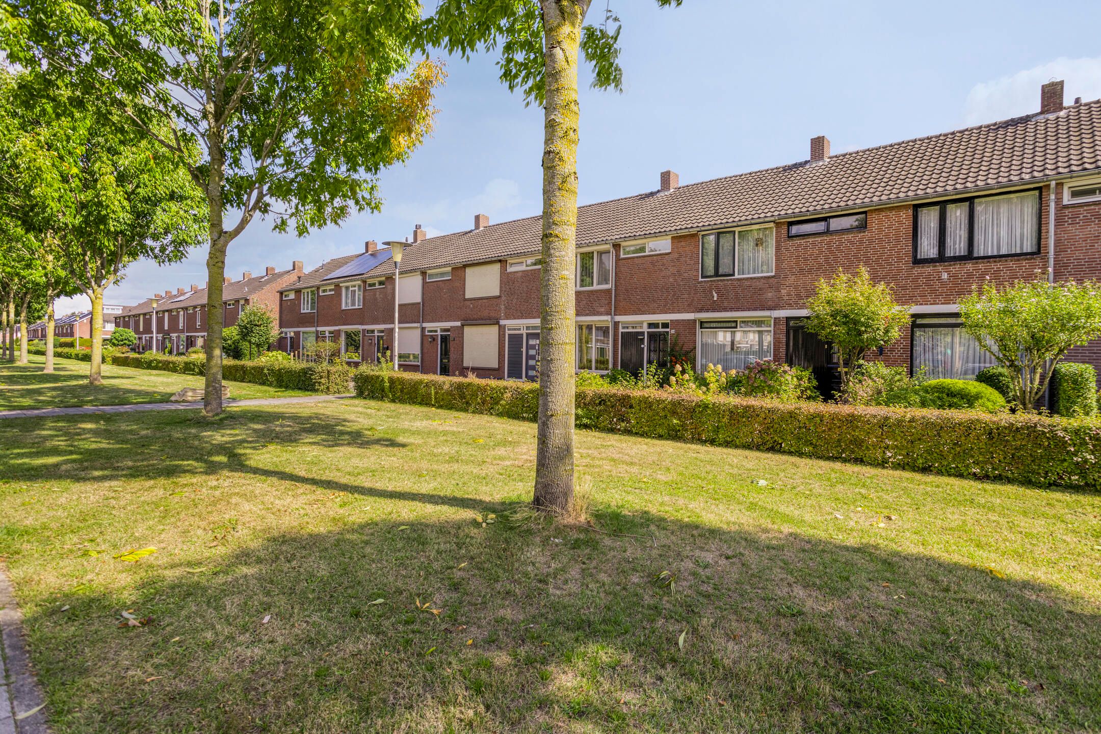 Photo 9 of Vinkelaan 206