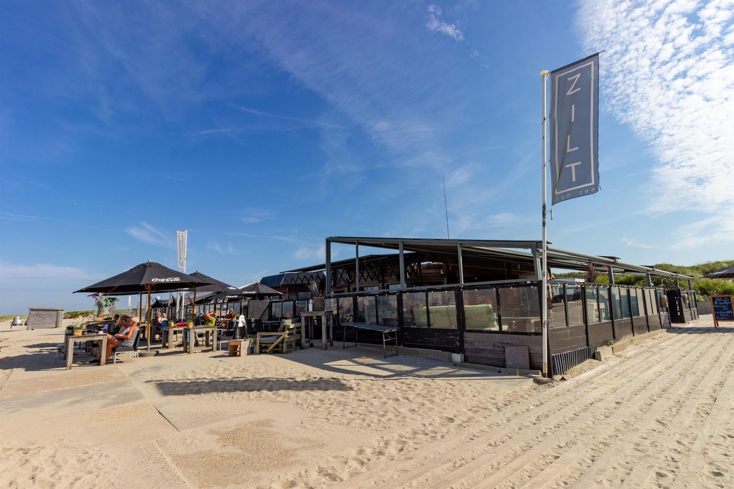 Bekijk foto 1 van Kennemerstrand 174
