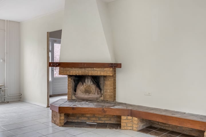 Foto 14 van Van Hallstraat 10