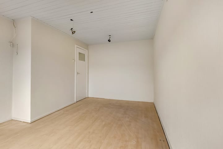 Foto 23 van Van Hallstraat 10