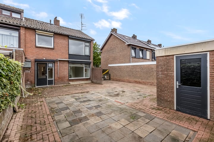 Foto 28 van Van Hallstraat 10