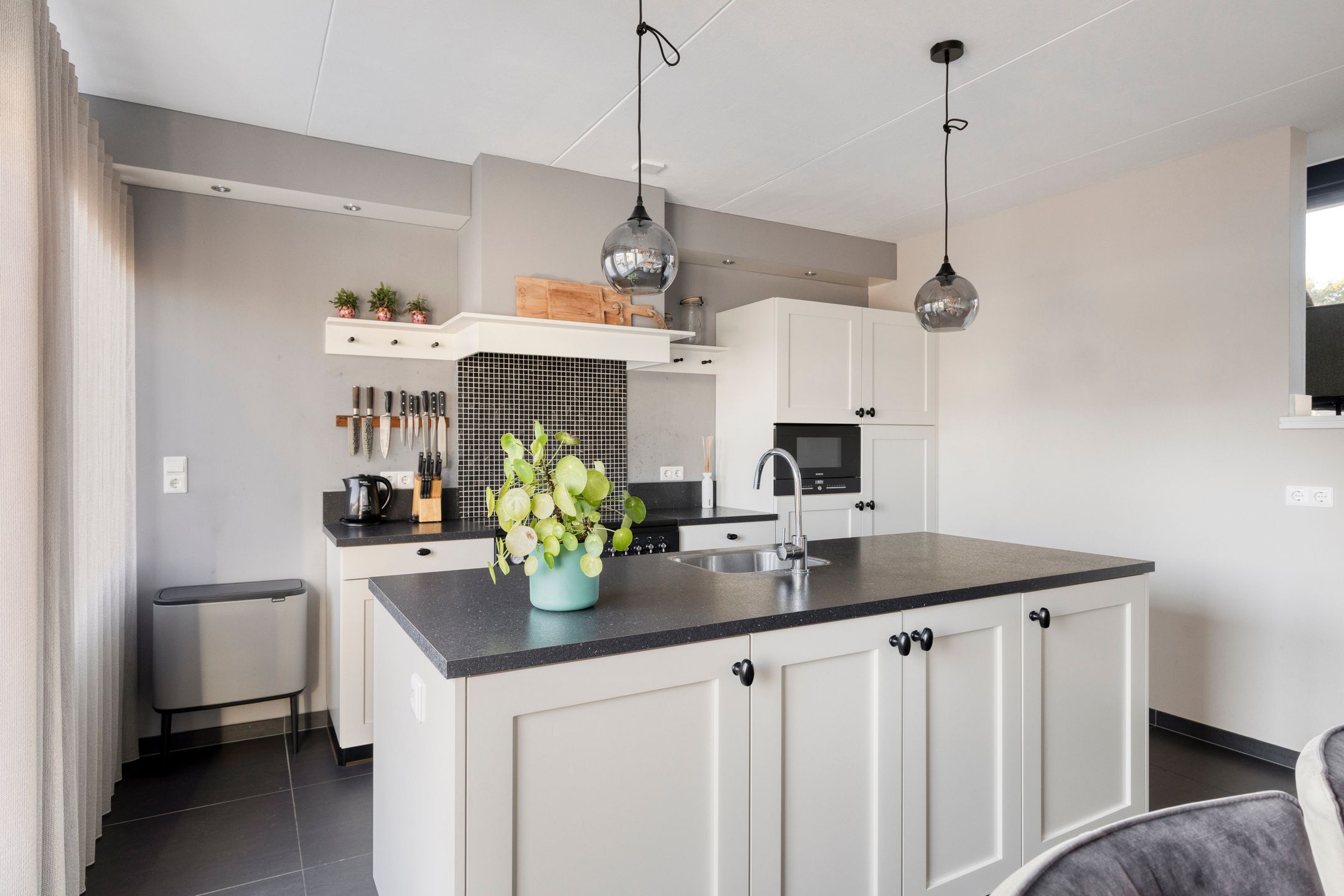 Foto 12 van Meekrapstraat 36