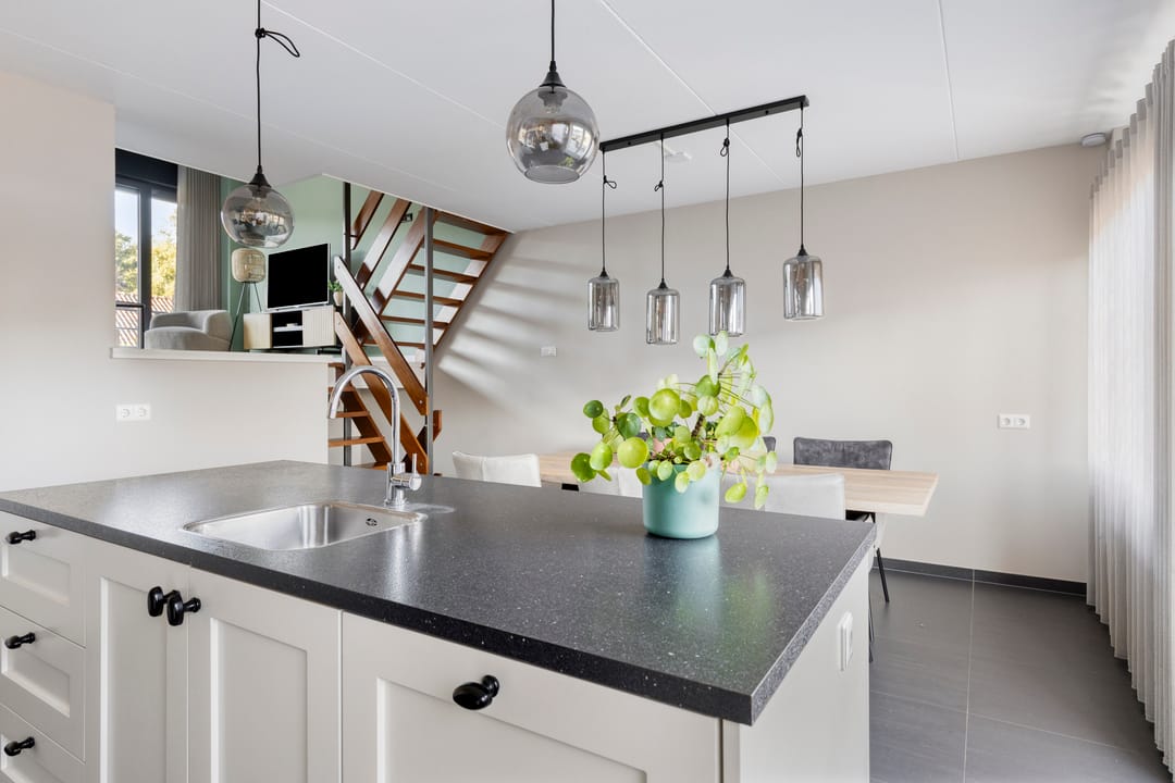 Foto 13 van Meekrapstraat 36