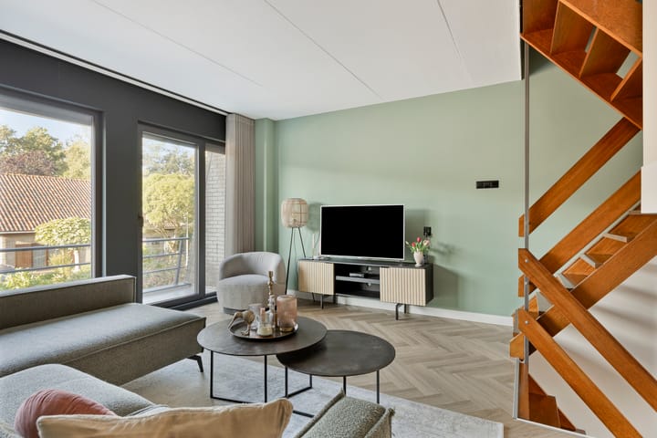 Photo 21 of Meekrapstraat 36