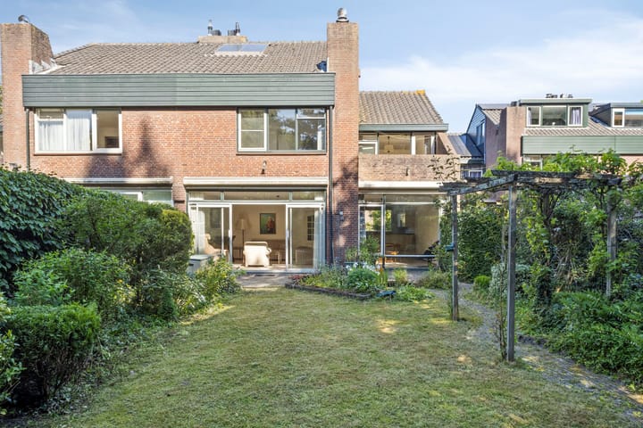 Foto 1 van Van Vredenburchlaan 13