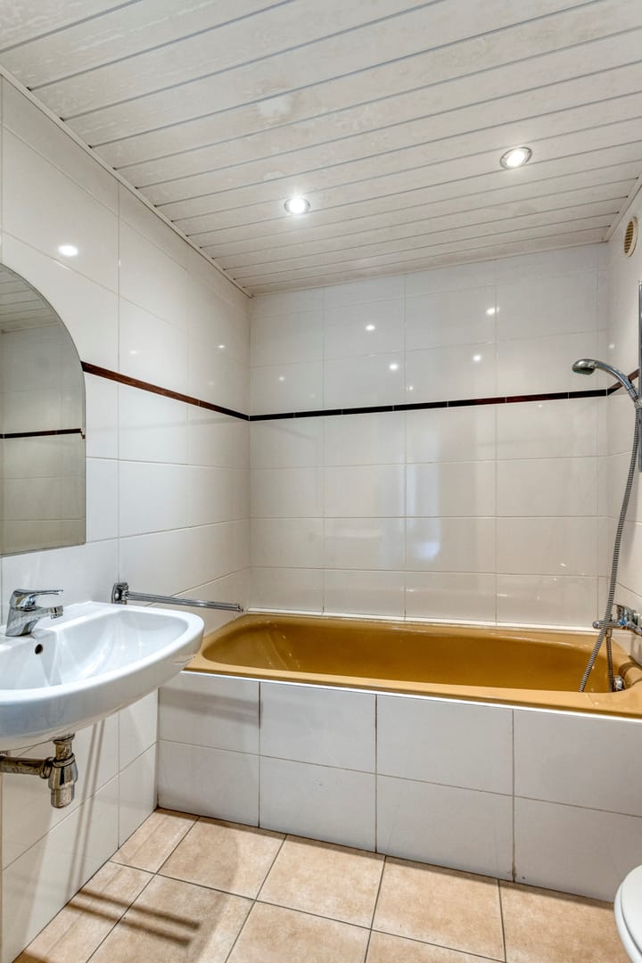 Foto 15 van Van Vredenburchlaan 13