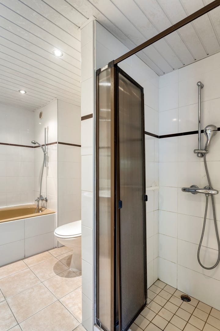 Foto 16 van Van Vredenburchlaan 13