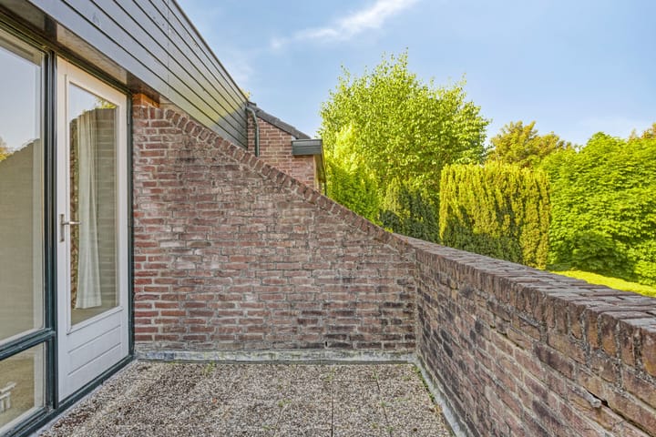 Foto 19 van Van Vredenburchlaan 13