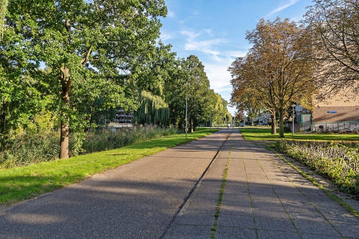 Foto 38 van Rechterenstraat 20