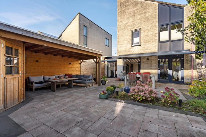 Foto 34 van Rechterenstraat 20