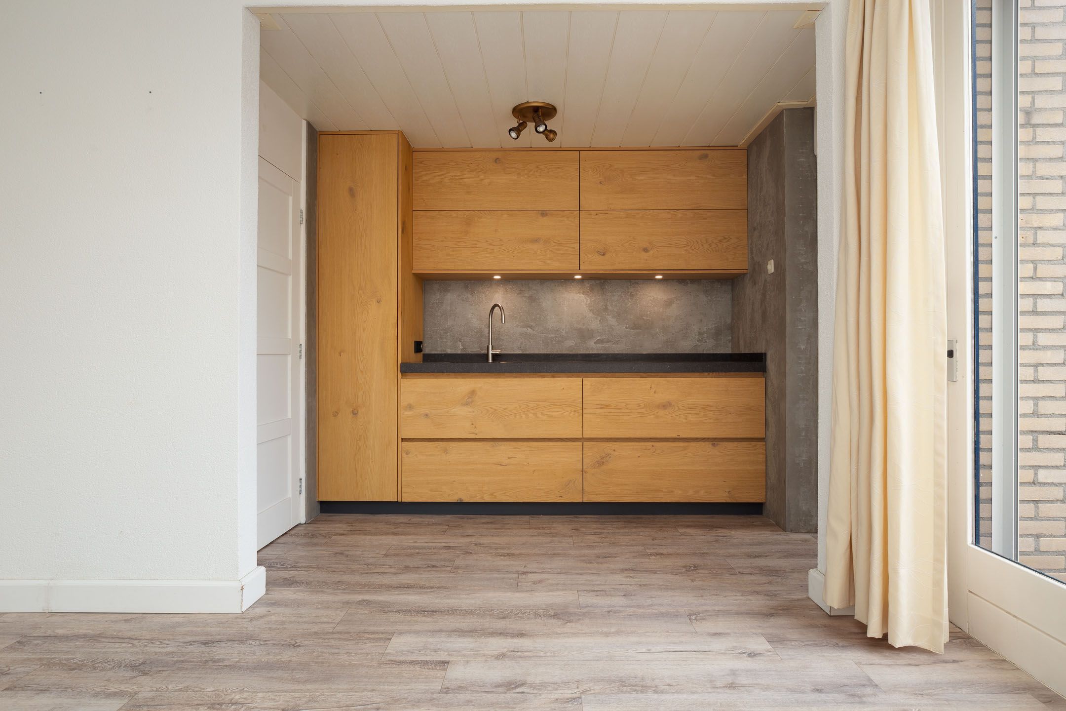 Foto 3 van Mr. van der Brugghenstraat 17