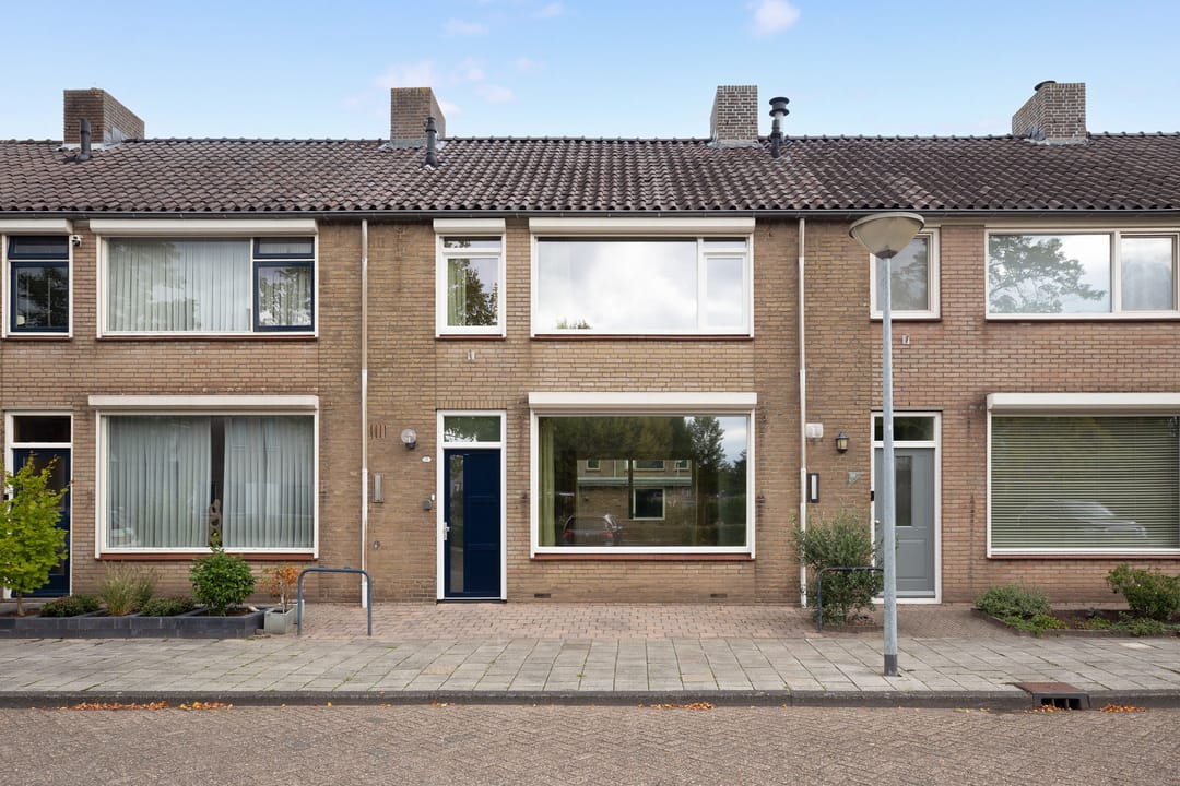 Foto 8 van Mr. van der Brugghenstraat 17