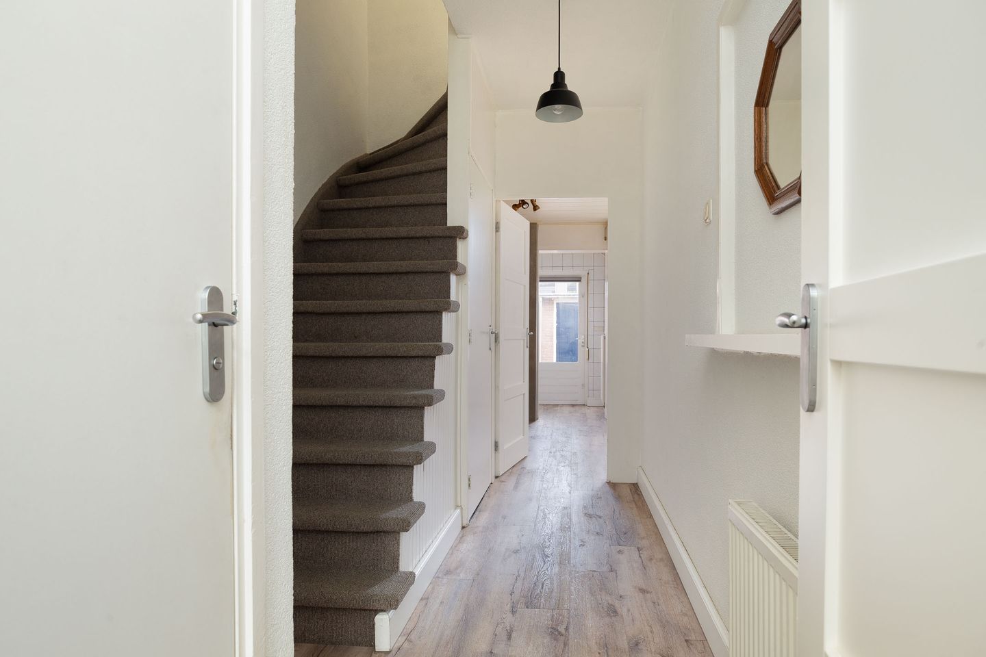 Foto 10 van Mr. van der Brugghenstraat 17