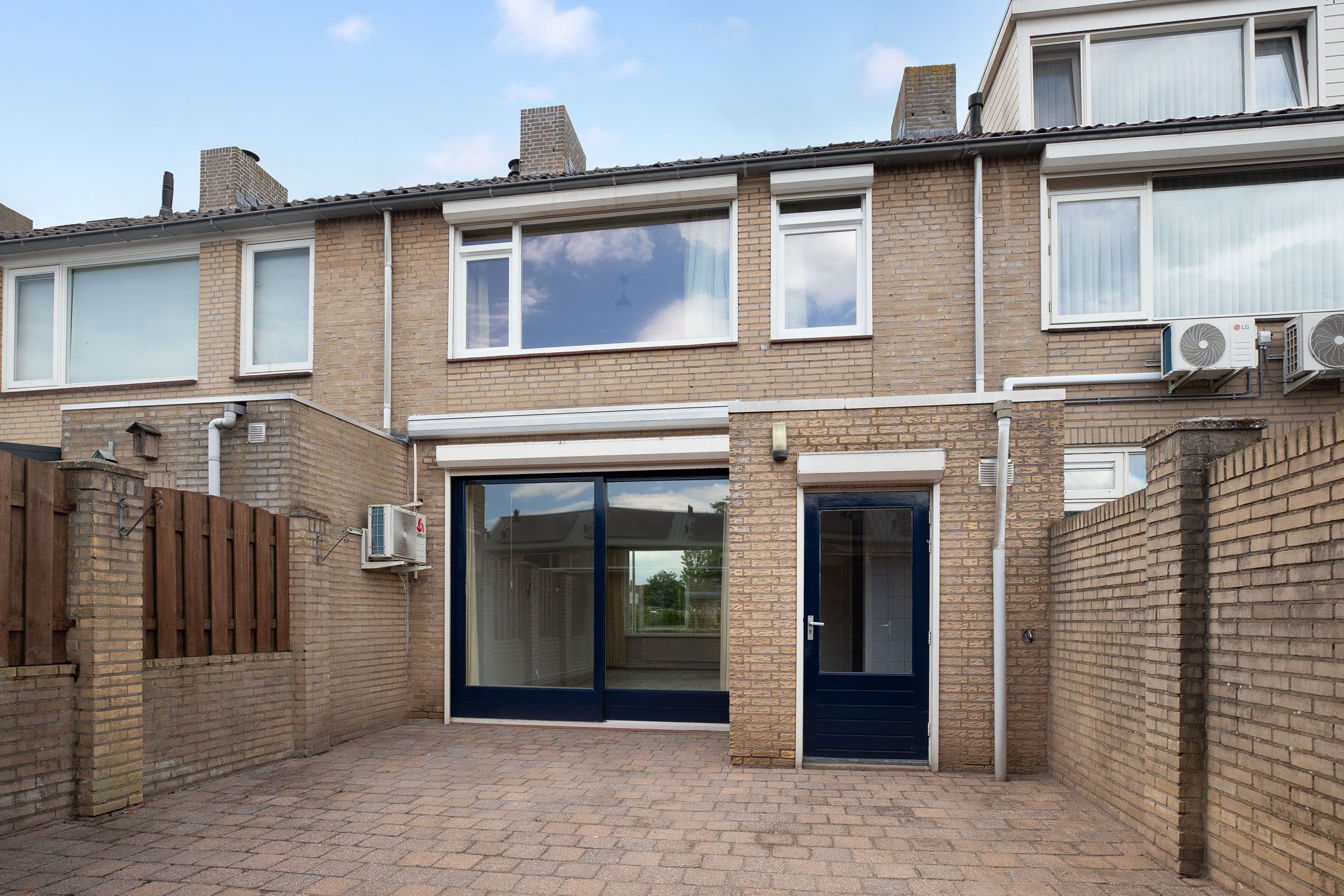 Foto 18 van Mr. van der Brugghenstraat 17