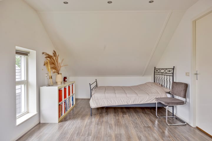 Foto 22 van Buziaulaan 55