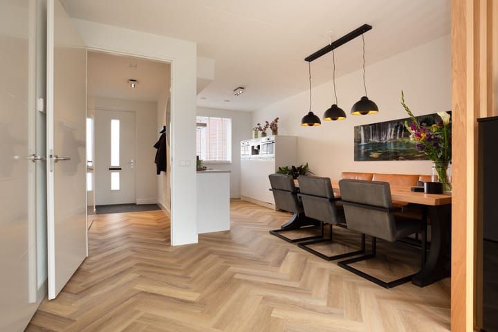 Photo 14 of Gerard Knuvelderstraat 14