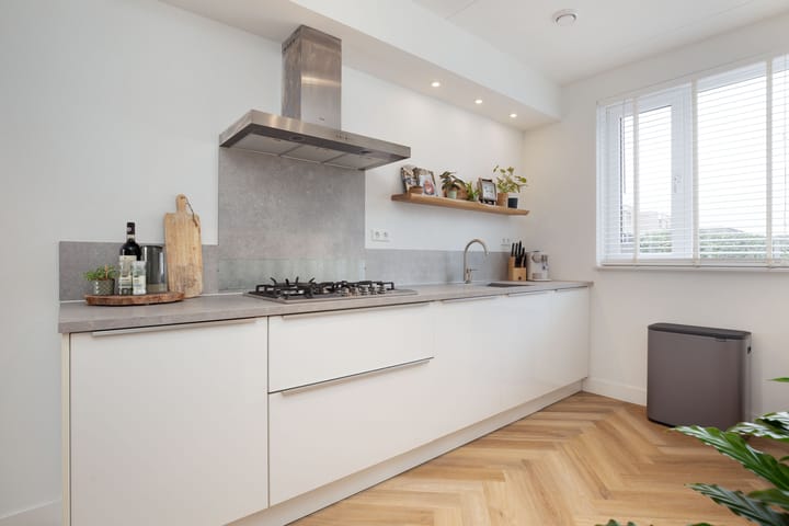 Photo 17 of Gerard Knuvelderstraat 14