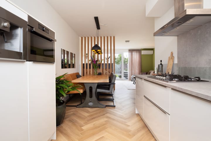 Photo 18 of Gerard Knuvelderstraat 14