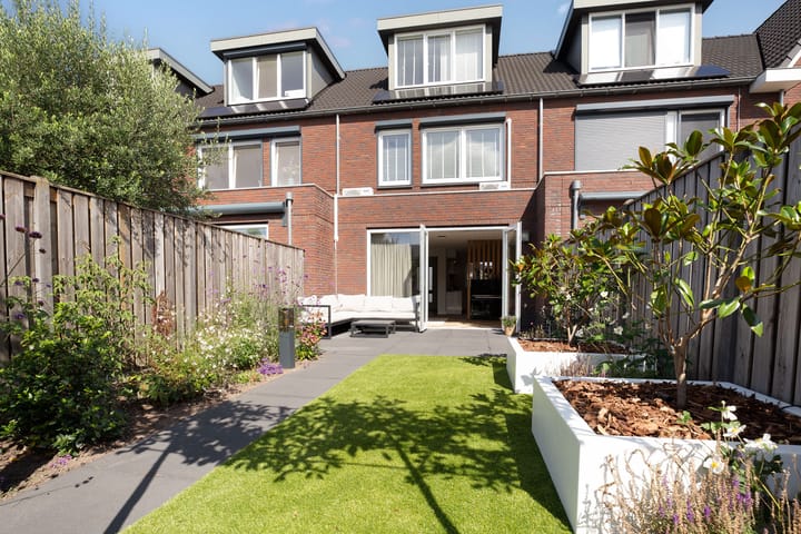 Photo 24 of Gerard Knuvelderstraat 14