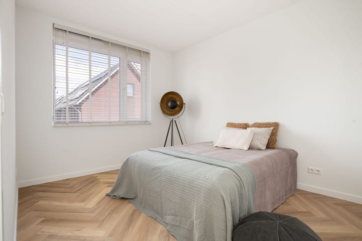 Photo 31 of Gerard Knuvelderstraat 14